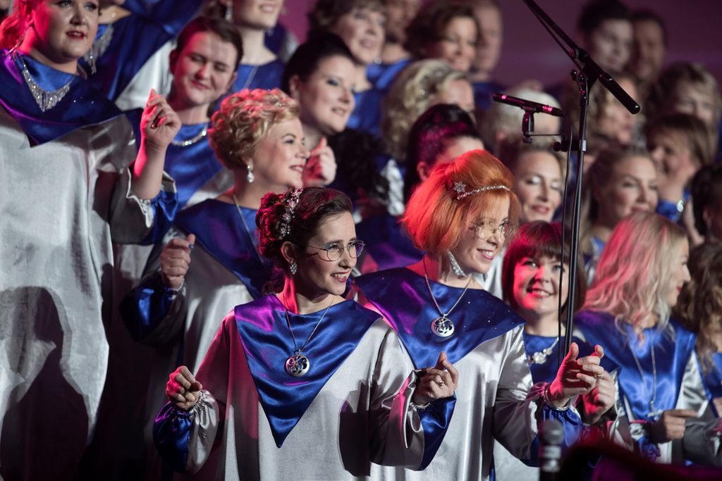 Lahden Gospelkuoro on taas kevään mittaan esillä valtakunnallisesti, kun Yle taltioi Lahdessa kaksi musiikkihartautta. Kuva joulukonsertista.