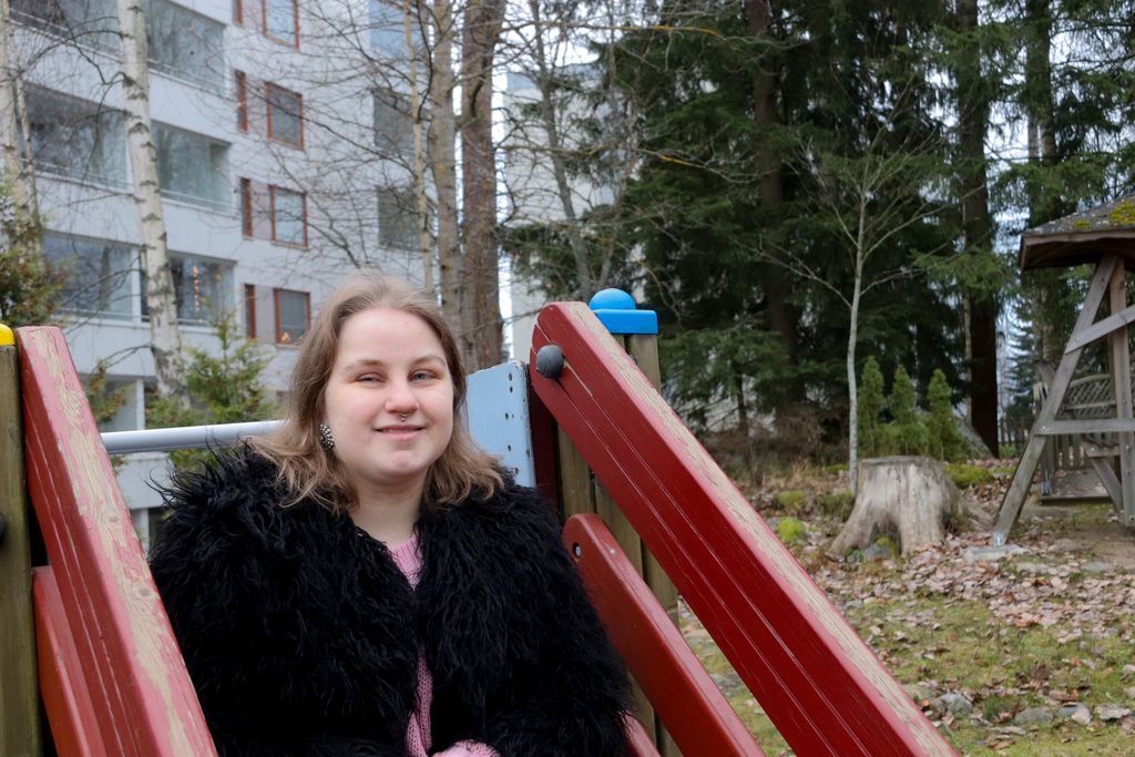 "Naisilla on yhteinen kokemus omasta naiseudestaan, ja siksi naisten seurassa on turvallista olla", sanoo Anastasia Vilkki. Kuva: Laura Visapää