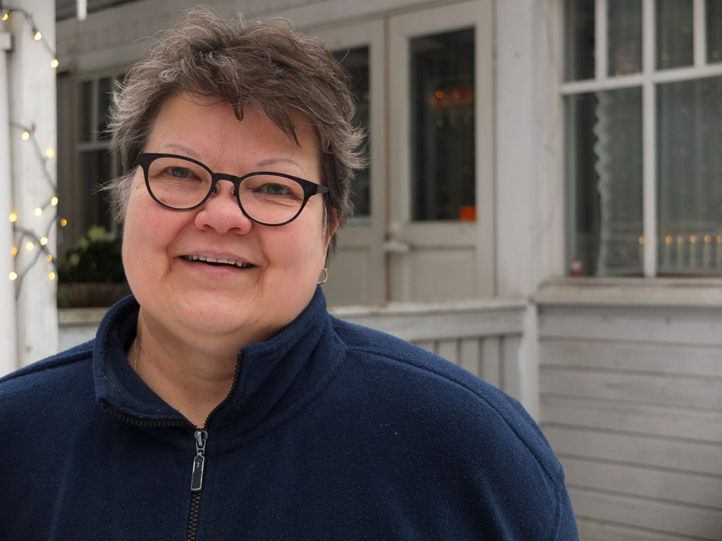 "Kuoro on avartanut pyhyyden käsitystäni, kun on tutustuttu moneen musiikkiin", sanoo Titta Kallonen Nastolasta.