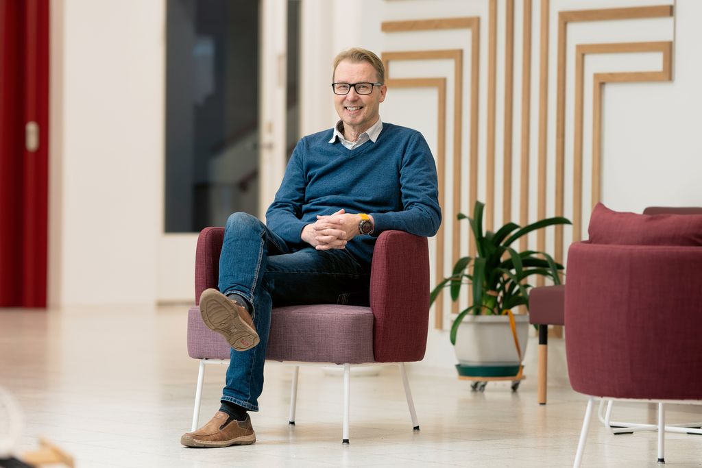 "Yleinen kustannusten nousu ja ennakoimattomat lisätyöt selittävät kulujen kasvun", leirikeskusyksikön esimies Jari Rissanen sanoo. Kuva: Jani Mahkonen